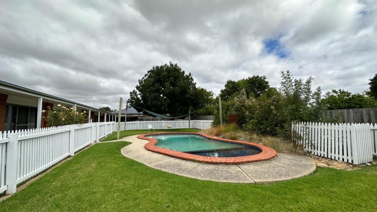 Rose Garden Motel Geelong Εξωτερικό φωτογραφία