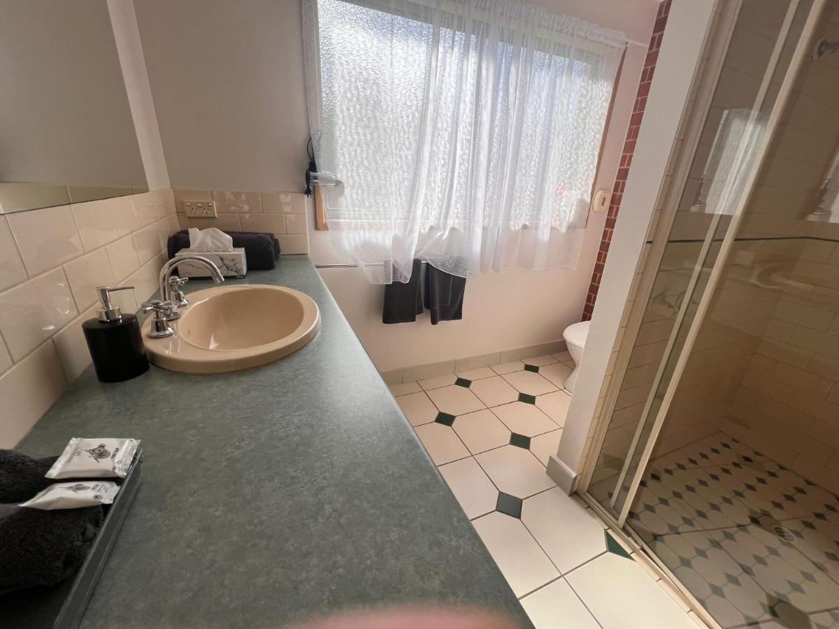 Rose Garden Motel Geelong Εξωτερικό φωτογραφία