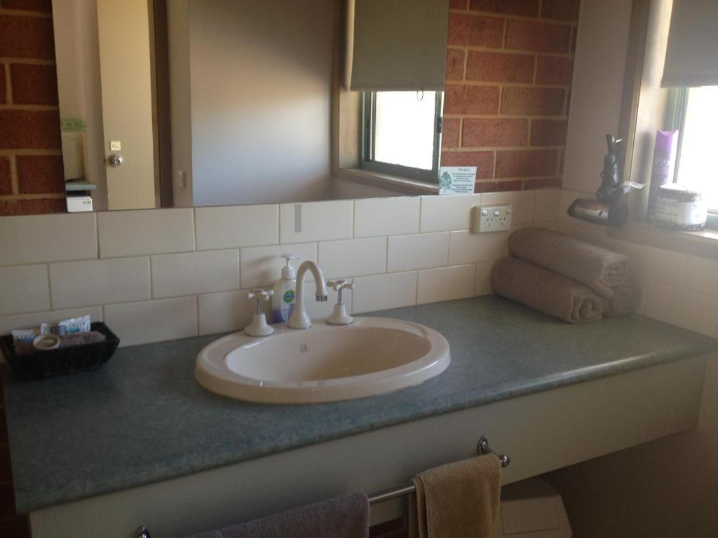 Rose Garden Motel Geelong Εξωτερικό φωτογραφία